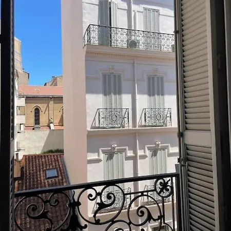 Charme, Commerces, Restaurants, Gare, Climatisation, Vaste Entierement Equipe Apartamento Tolón